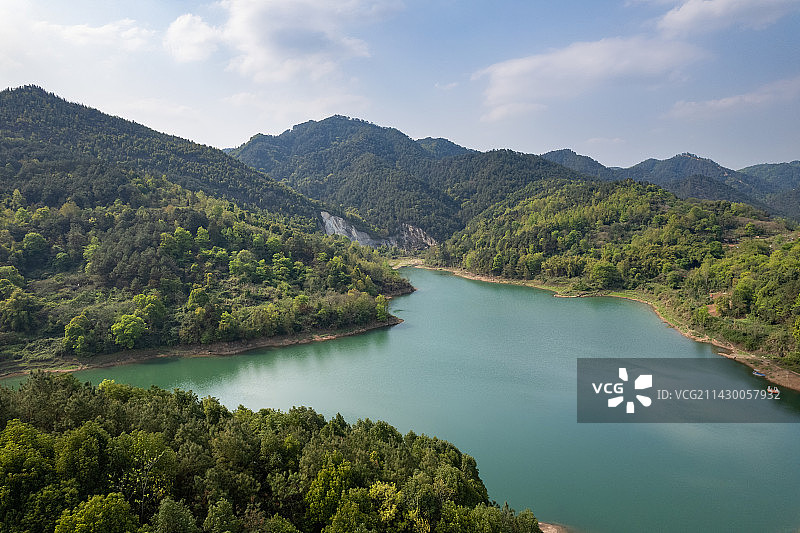 重庆高新区缙云山湖泊图片素材