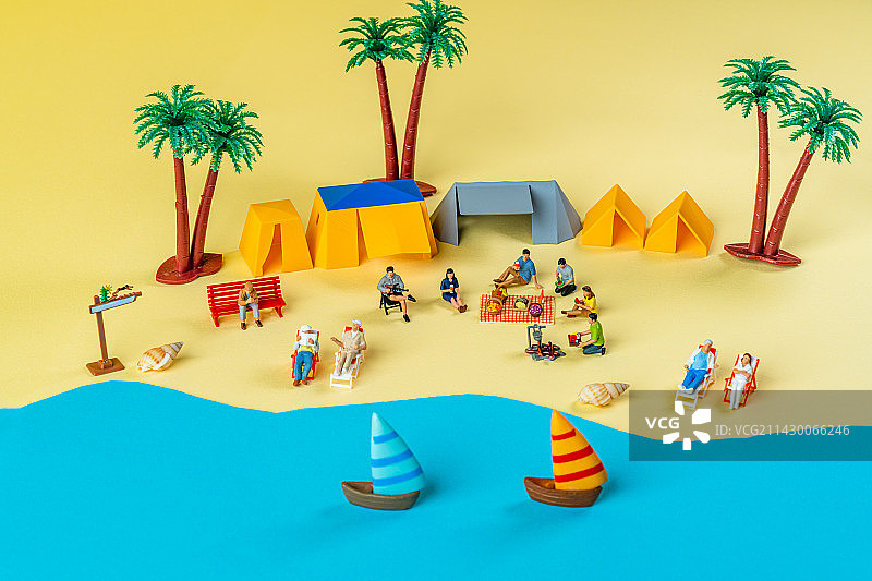 海边露营创意微缩景观图片素材