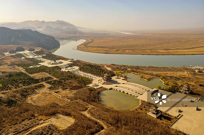 宁夏青铜峡地标航拍初春20230327图片素材