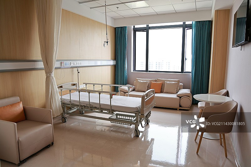 高标准建设的妇产医院内景-护士站VIP病房检查室育儿室黄疸治疗箱图片素材