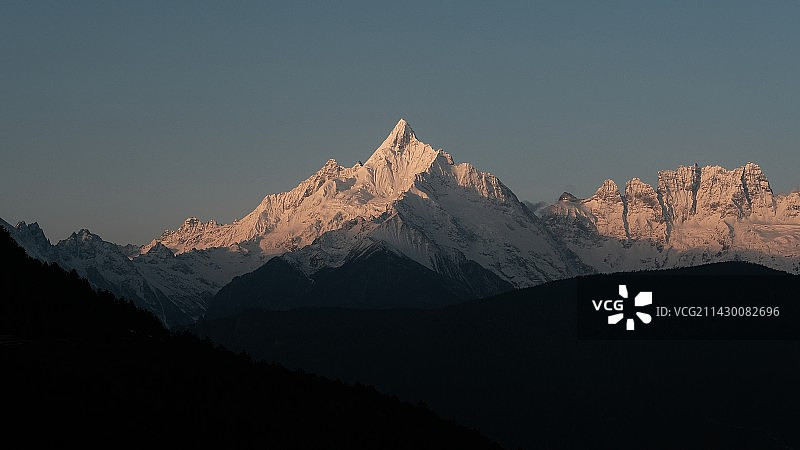 梅里雪山图片素材