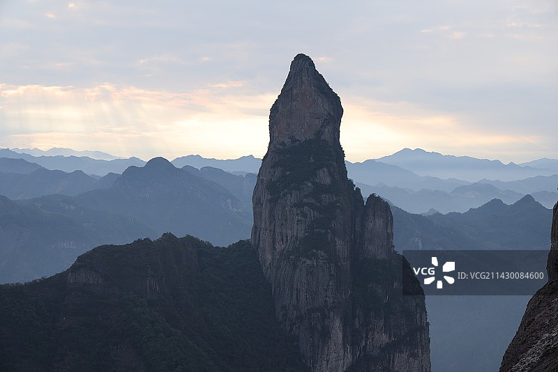 台州神仙居，观音峰云海图片素材
