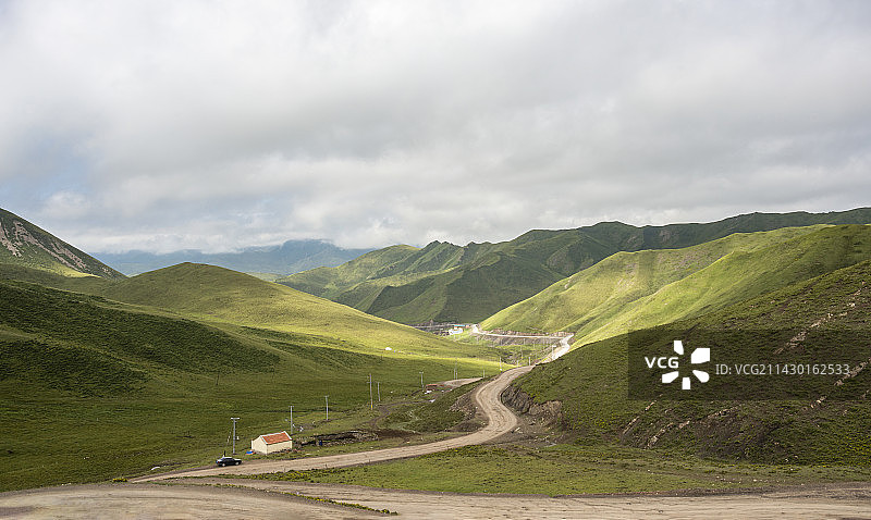 中国青海省大冬树垭口附近的美丽风光图片素材