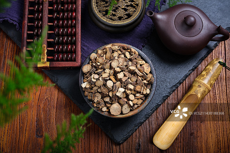 传统中医中草药材赤芍图片素材