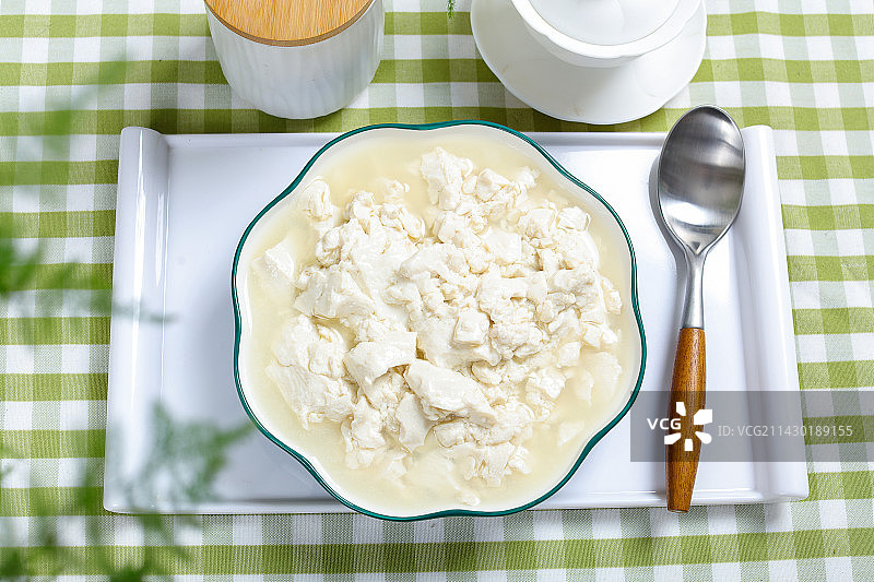 美味传统小吃嫩豆花图片素材