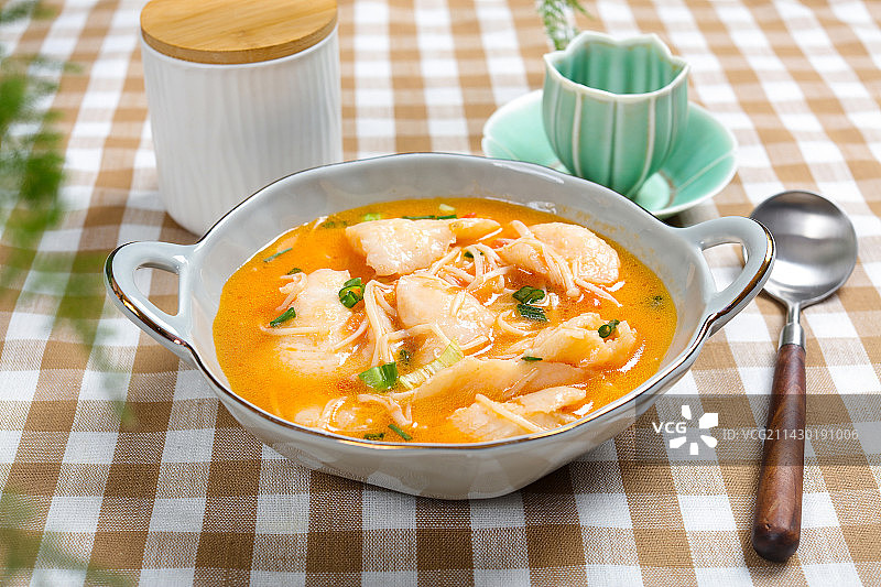 美味汤菜美食番茄巴沙鱼片图片素材