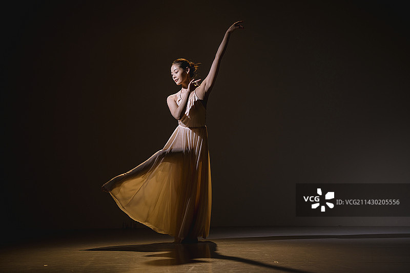 跳舞的舞者图片素材