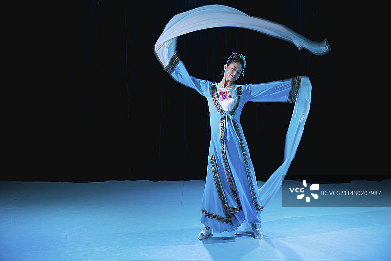 跳舞的舞者图片素材