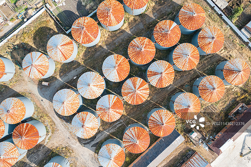 中国黑龙江黑河北安赵光镇粮库图片素材