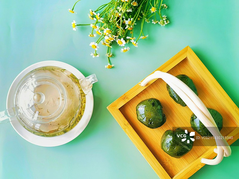 静物春天的味道～清明.青团图片素材