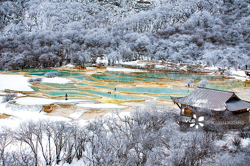 四川阿坝州 黄龙风景名胜区 五彩池景点图片素材