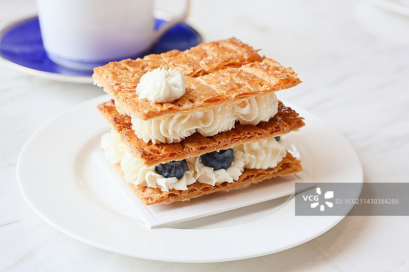 西式点心拿破仑蛋糕图片素材