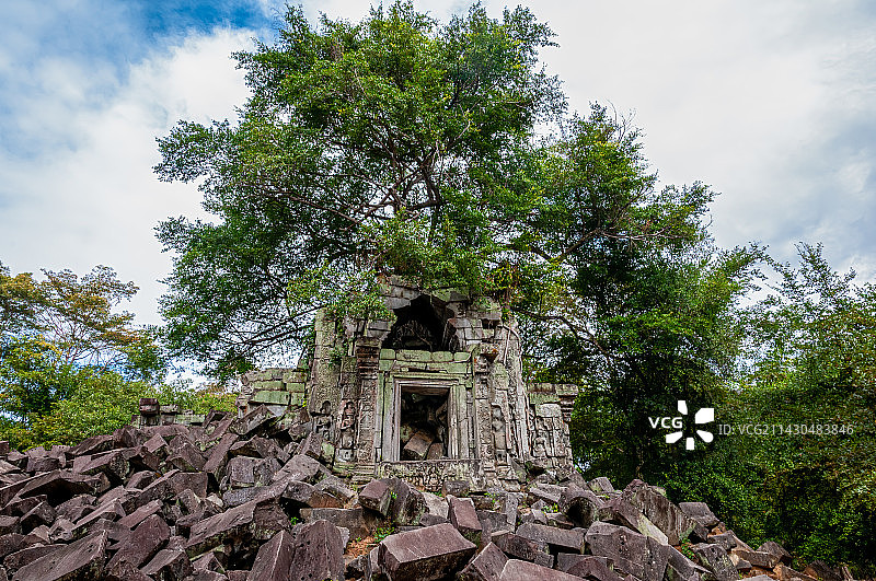 柬埔寨暹粒丛林遗址崩密列图片素材