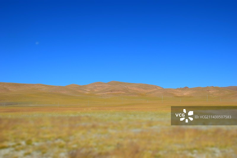 纳木措草原图片素材