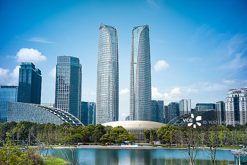 城市天际线建筑金融区图片素材