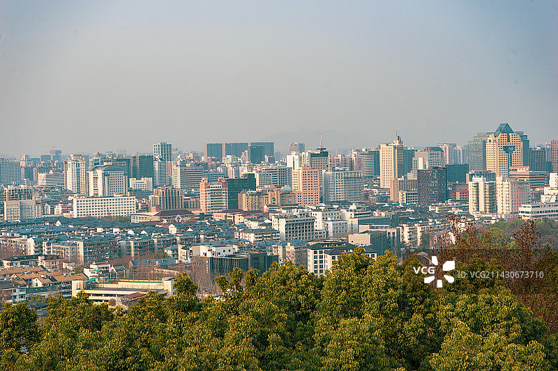 宝石山下俯瞰西湖图片素材