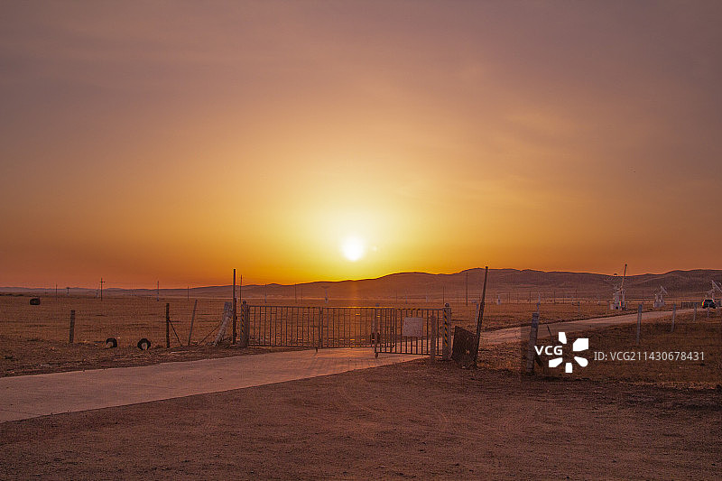 明安图天文台的日出图片素材