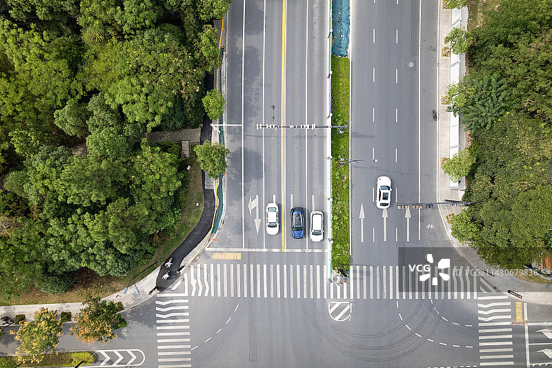 城市内道路图片素材