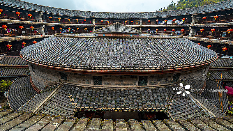 福建永定土楼景区的振成楼图片素材