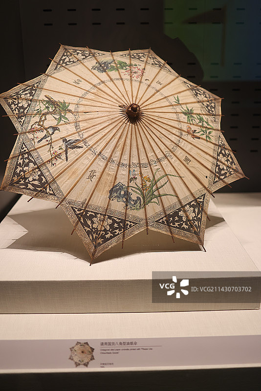 中国伞博物馆民国八角形油纸伞图片素材