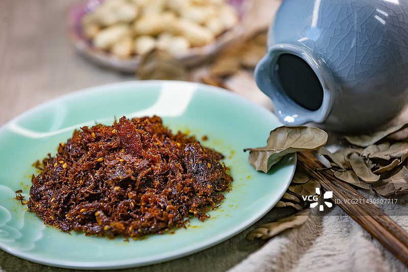 静物摄影麻辣牛肉丝灯影牛肉丝图片素材