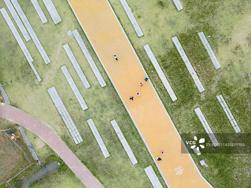 流动的线图片素材