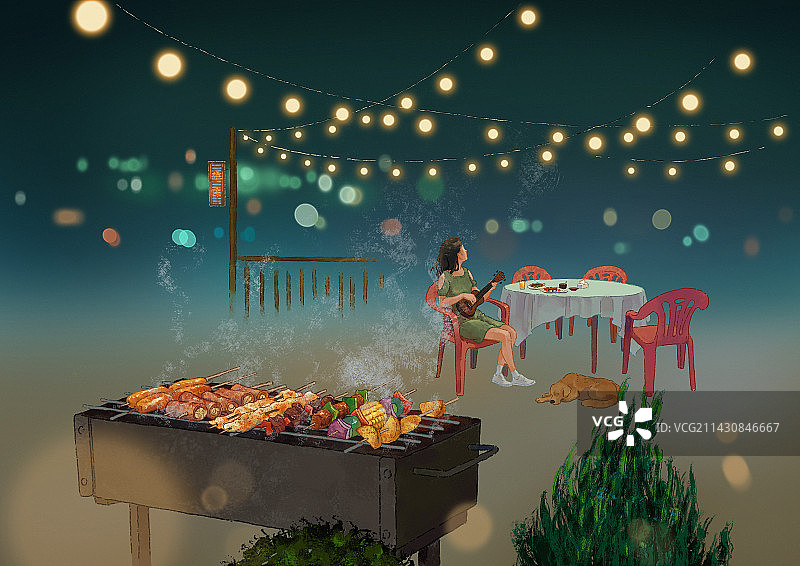 夏季晚上一个弹尤克里里的女孩坐在露天烧烤店仰头看夜空一只金毛狗在她脚边睡着了图片素材