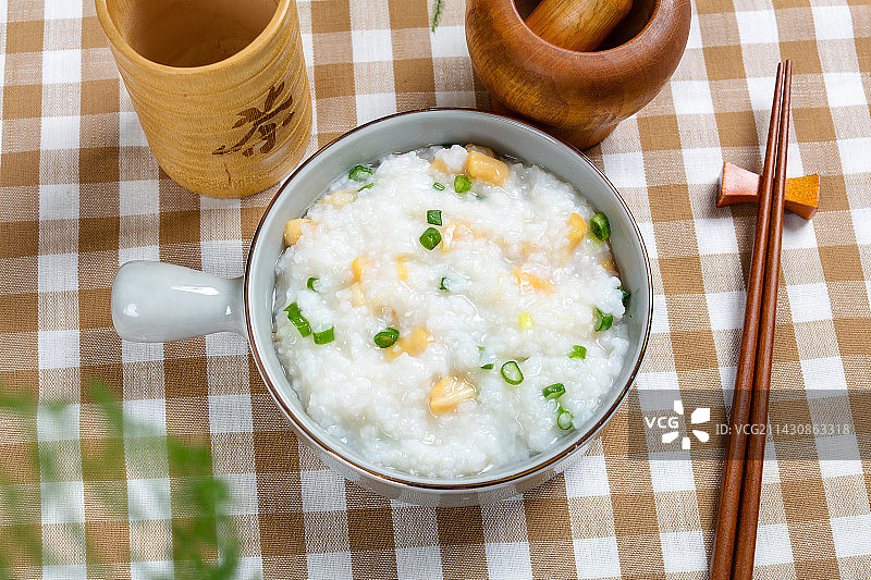 营养美味早餐粥品干贝瑶柱粥图片素材