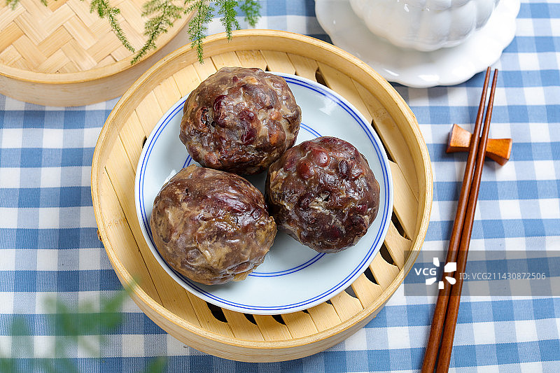 地方特色美食小炒粘豆包图片素材