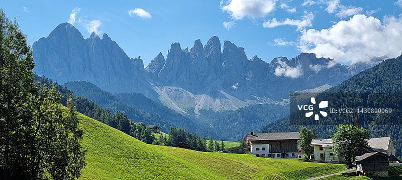 Funes-Dolomiti图片素材