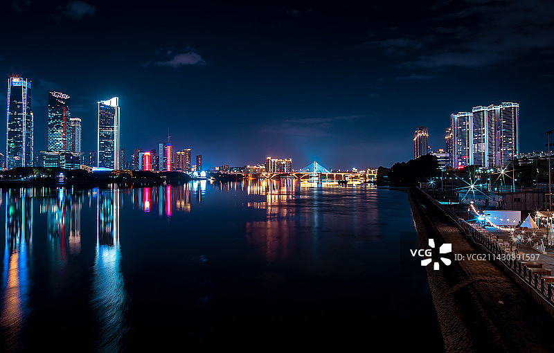 城市风光夜景全景图片素材