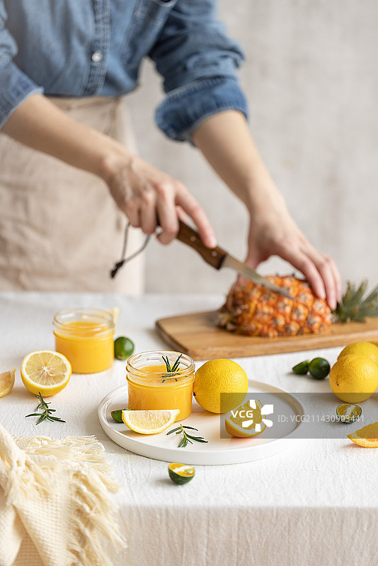 静物摄影～柠檬酱图片素材