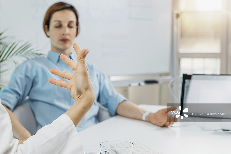 呼吸生物反馈训练图片素材