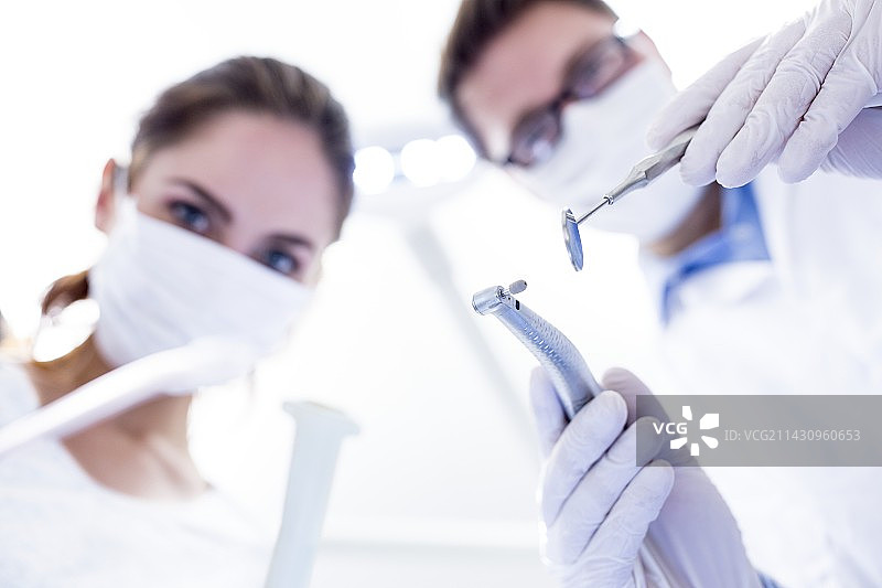牙医和牙科助手图片素材