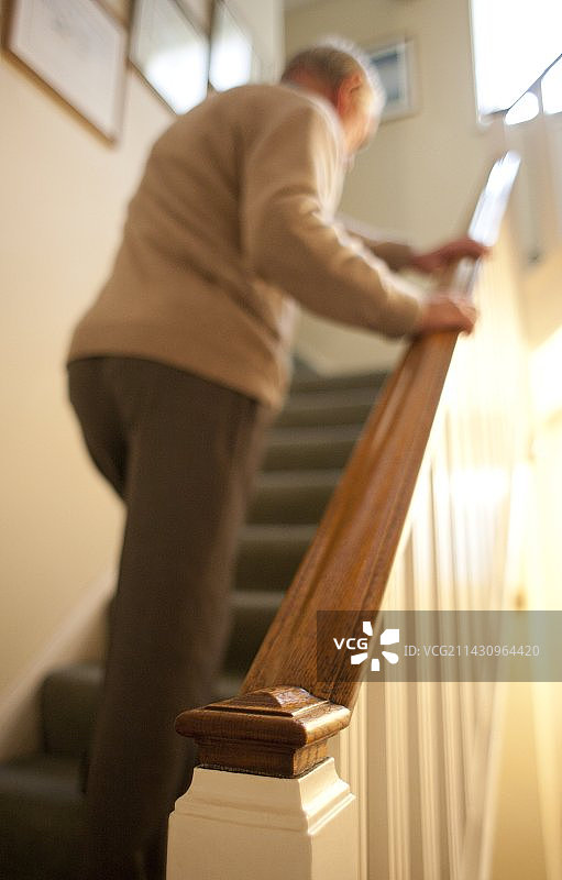 孤独的年长男人图片素材