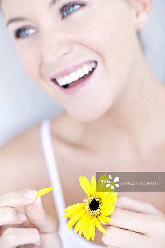 恋爱中的女人图片素材