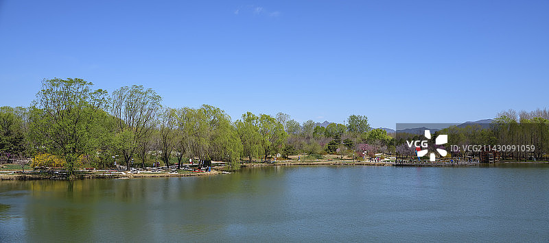 顺义鲜花港湖面图片素材