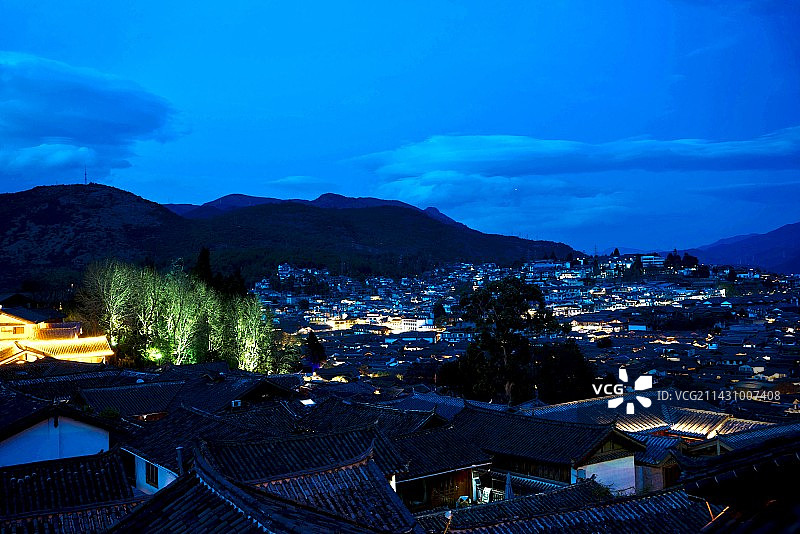 丽江古城夜景图片素材
