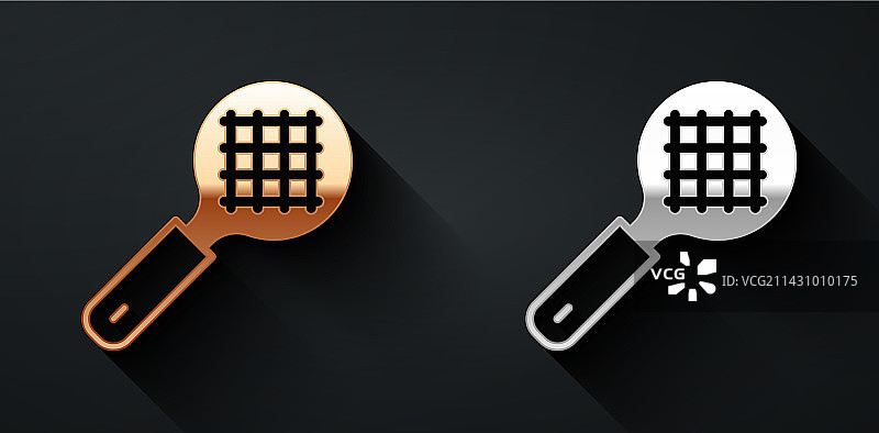 金色和银色带手柄的茶叶过滤器图标图片素材