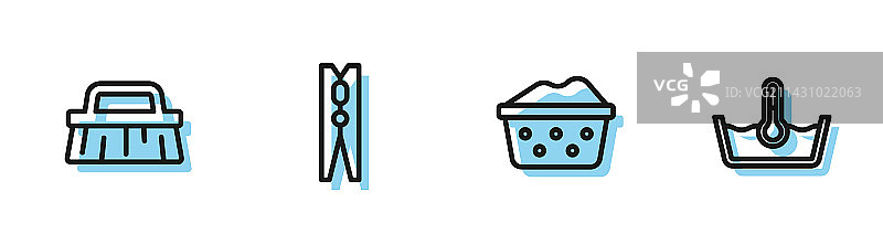 带肥皂泡清洁刷的盆子图片素材