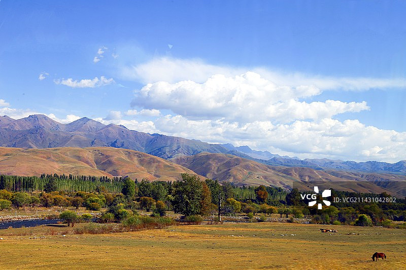 新疆巴音布鲁克风光图片素材