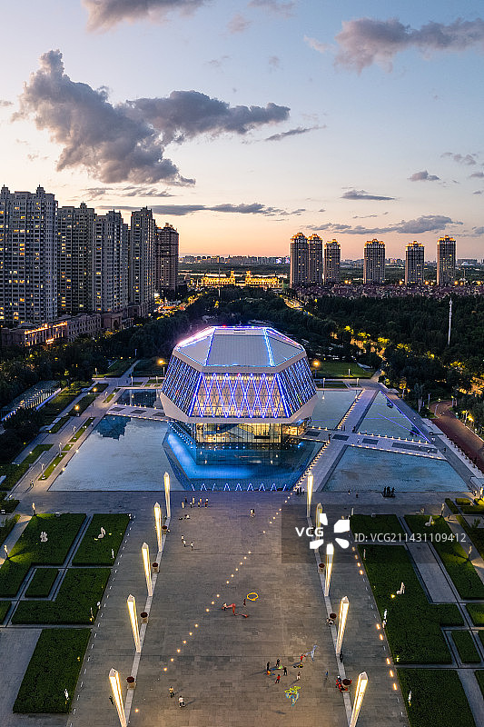哈尔滨音乐厅夜景航拍图片素材