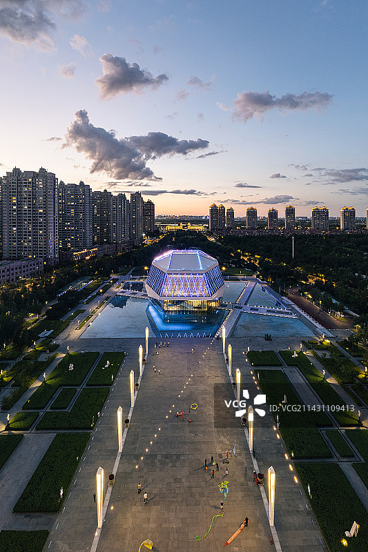 哈尔滨音乐厅夜景航拍图片素材