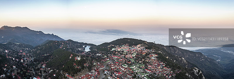 江西庐山的早晨图片素材