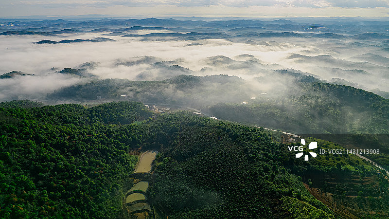 家乡青山晚霞云海图片素材