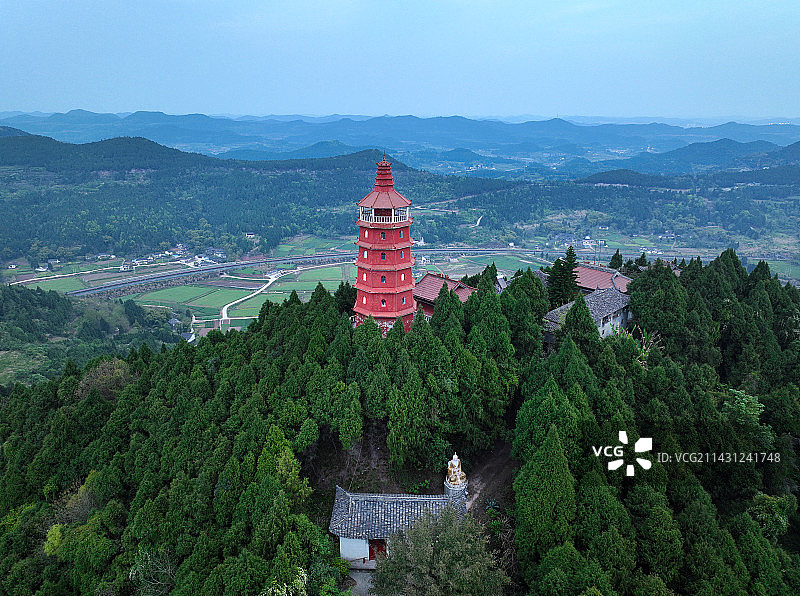 四川省南充市西充县金华山金华寺航拍图片素材