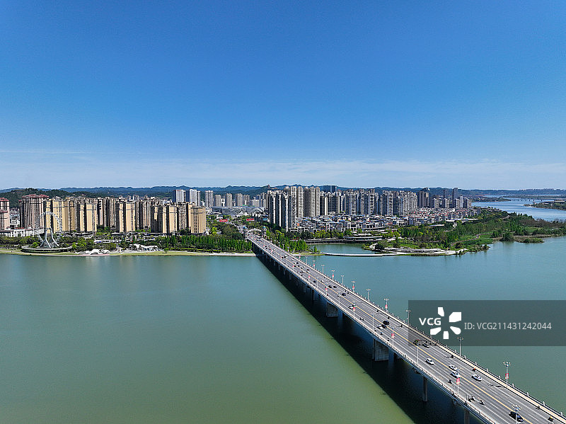 四川省遂宁市九莲洲生态湿地公园观音湖五彩缤纷湿地公园航拍图片素材