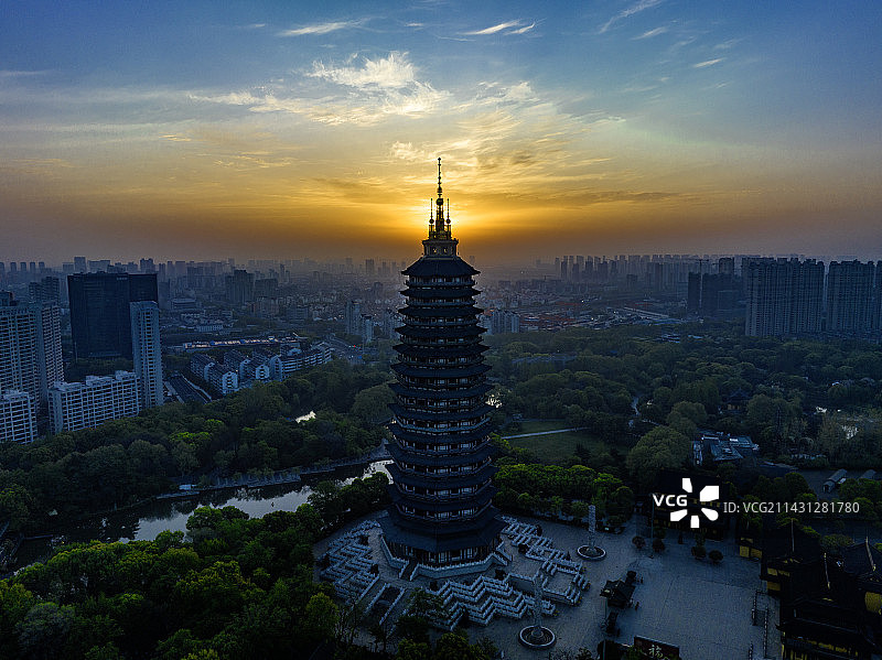 晨曦古塔TianningsiTa图片素材