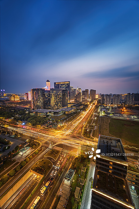 杭州CBD城市风光蓝调夜景图片素材
