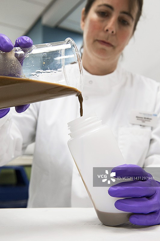 粪便移植准备图片素材